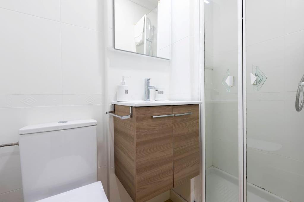 Apartamento Sorgin-Etxe. Basquenjoy Hondarribia Exterior foto
